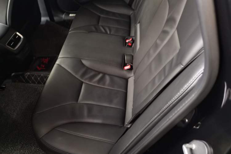 Used Hongqi H5 2020 1.5T DCT Flagship Edition Left Rear Seat