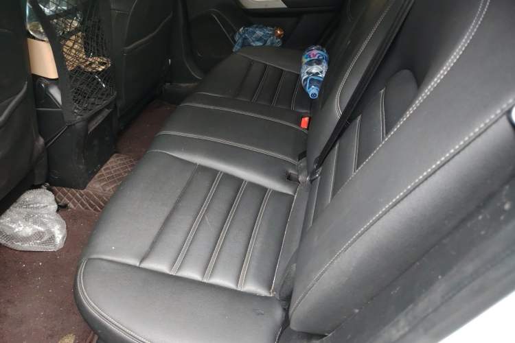 Used Venucia T90 2018 2.0L CVT Smart Connect Luxury Edition China V Standard