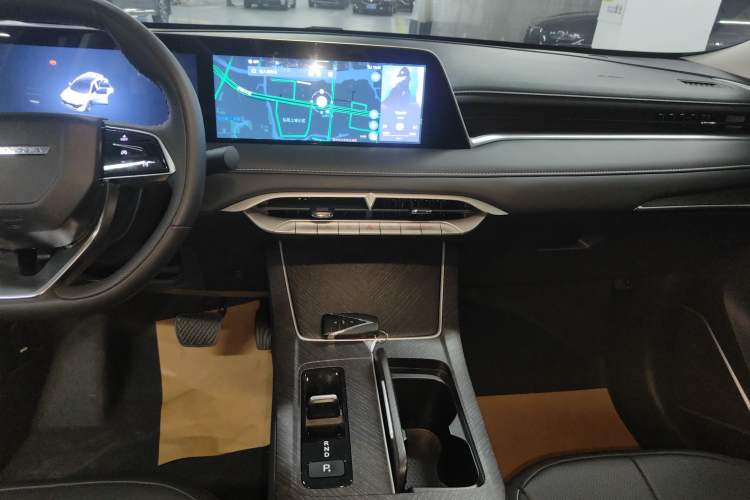 Used Venucia V DD-i 2023 110 km iE Version