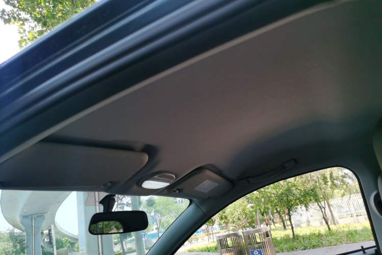 Used Chery New Energy Little Ant 2022 Restyled Version Sweet Pink Edition Half-Sugar Version 28.8 kWh 30 kW 301 km