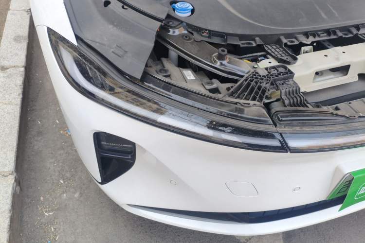 Used CHANGAN NEVO A07 2026 Model Ultra-Long Blue Whale Pure Electric 730 Flagship Edition Right Front Headlight