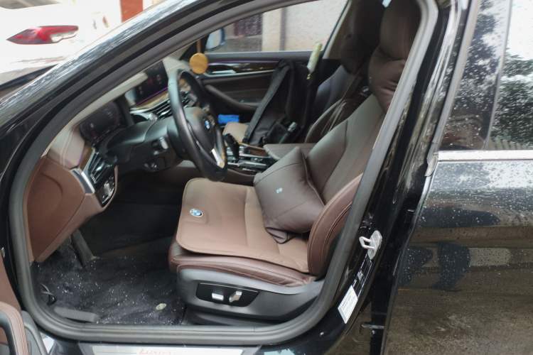 Used BMW 5 Series 2020 525Li Luxury Package
