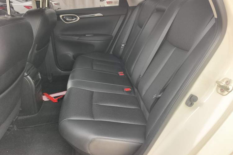 Used Nissan Sylphy 2019 1.6XV CVT Smart Connect Luxury Edition China VI Standard
