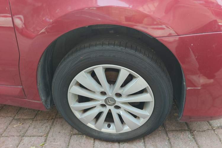 Used Citroen C-Quatre 2013 Hatchback 1.6L Automatic LeShang Model Right Front Wheel Hub