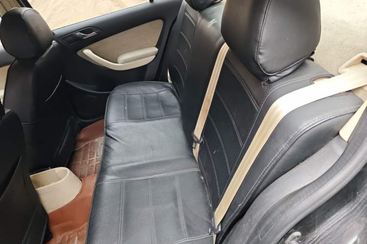 Used Volkswagen Lavida 2013 Classic 1.6L Manual Fashion Edition
