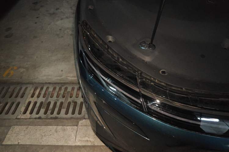 Used Nissan N7 2025 625 Max Right Front Headlight