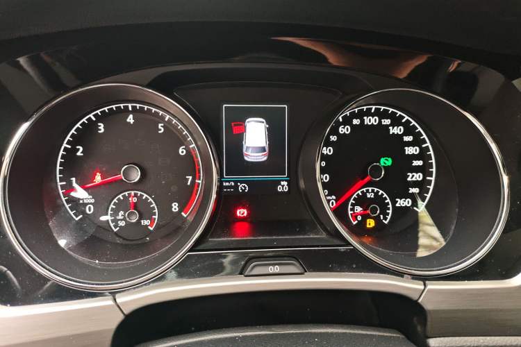 Used Volkswagen Touran 2018 Volkswagen Touran L 280TSI DSG Luxury Edition 7 Seats