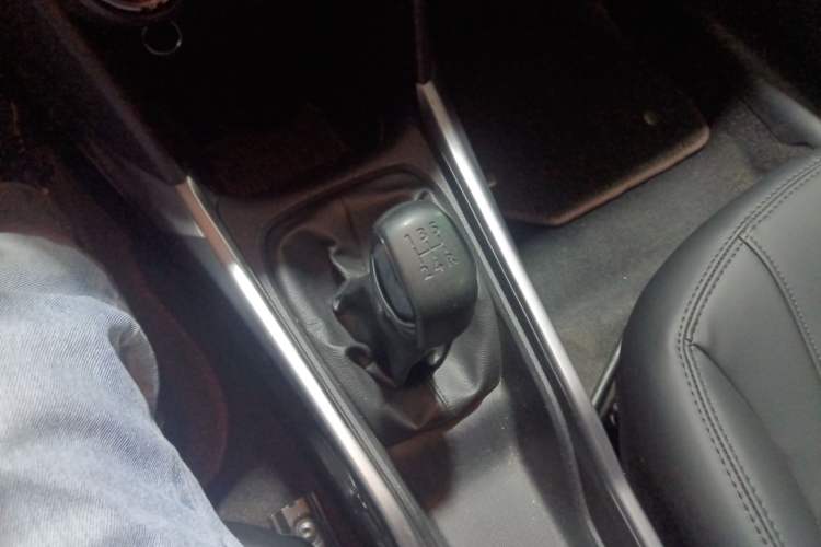 Used Peugeot 2008 2014 1.6L Manual Trend Edition