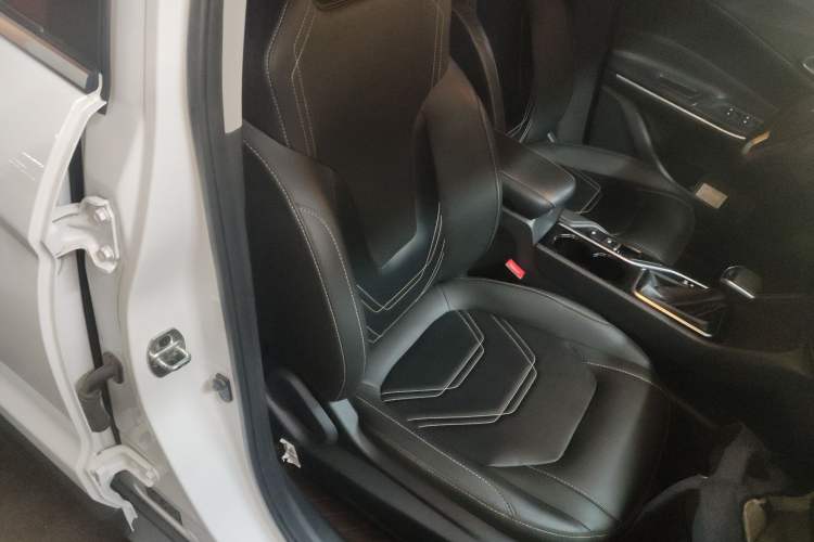 Used JAC X4 2020 1.5T CVT Superior Trim
