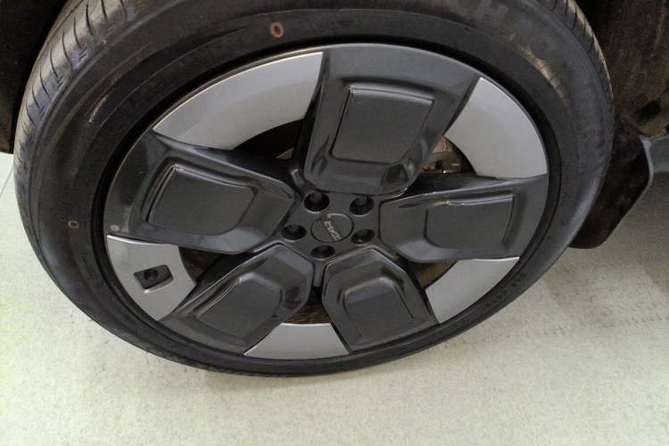 Used iCAR V23 2026 Model V23S 501 Four-Wheel Drive Peak Performance Edition