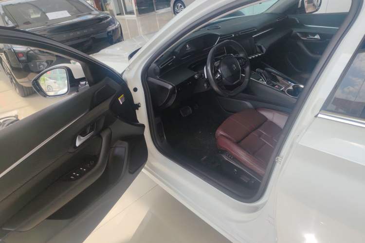 Used Peugeot 508 2019 508L 400THP PureTech Driving Control Version China VI Standard Driver Seat