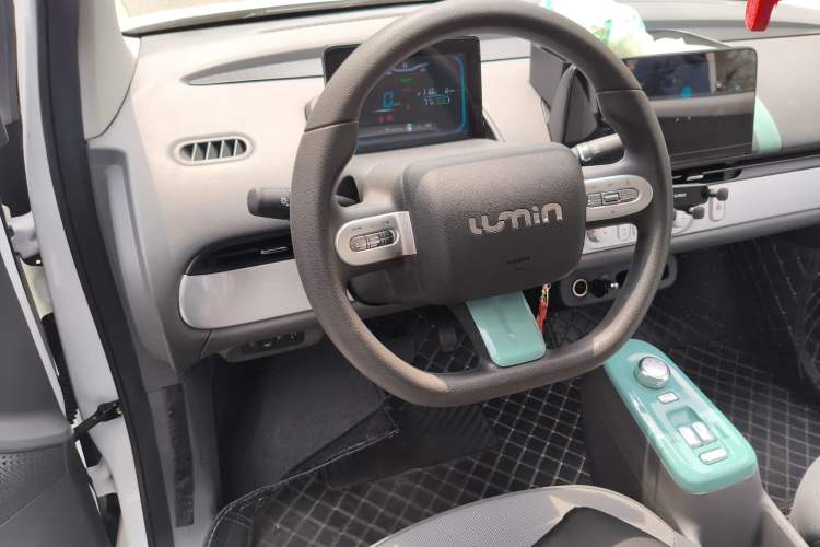 Used CHANGAN NEVO Lumin 2022 155 km – Refreshingly Sweet Edition Steering Wheel