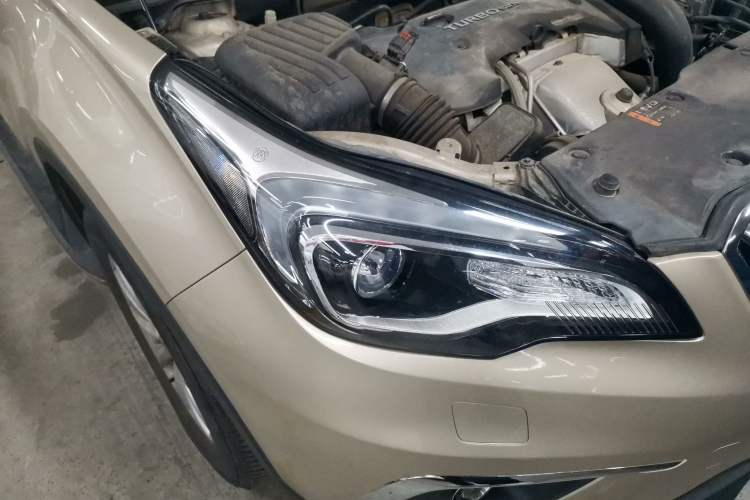 Used Buick Envision 2017 28T Four-Wheel Drive Elite Model
