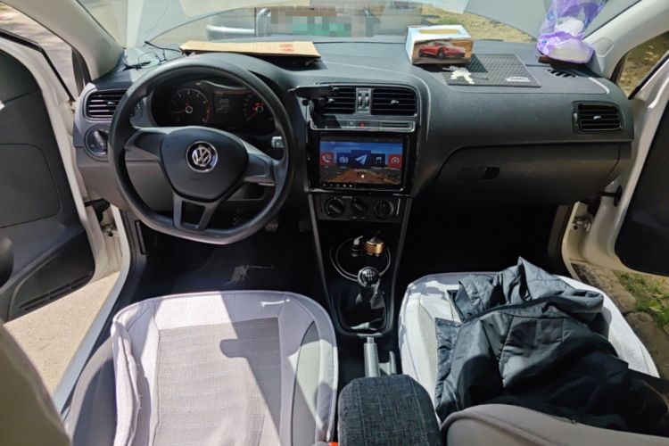 Used Volkswagen Polo 2016 1.4L Manual Fashion Model