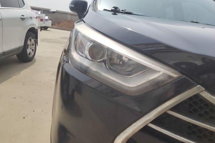 Used JAC Group Refine S3 2014 1.5L CVT Luxury Smart Model Right Front Headlight