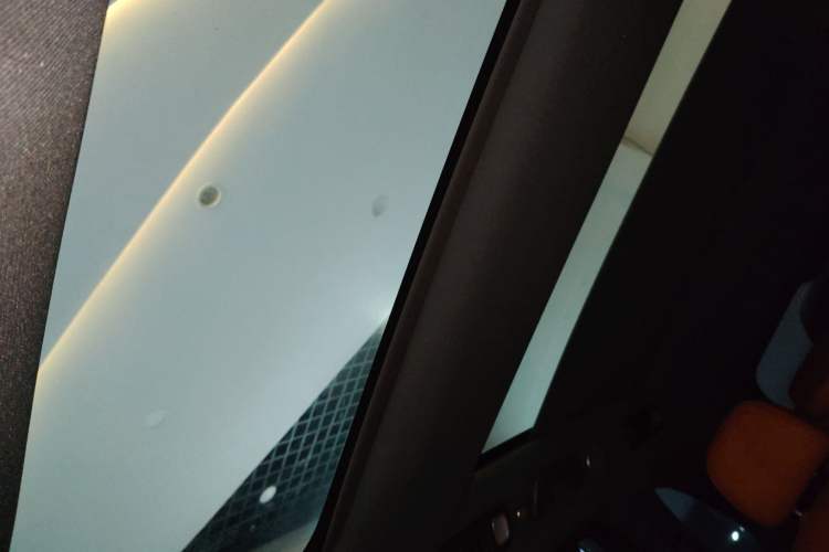 Used Li Auto L8 2023 Pro Model
