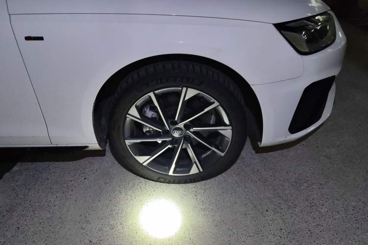 Used Audi A4L 2023 40 TFSI Luxury Dynamic Model
