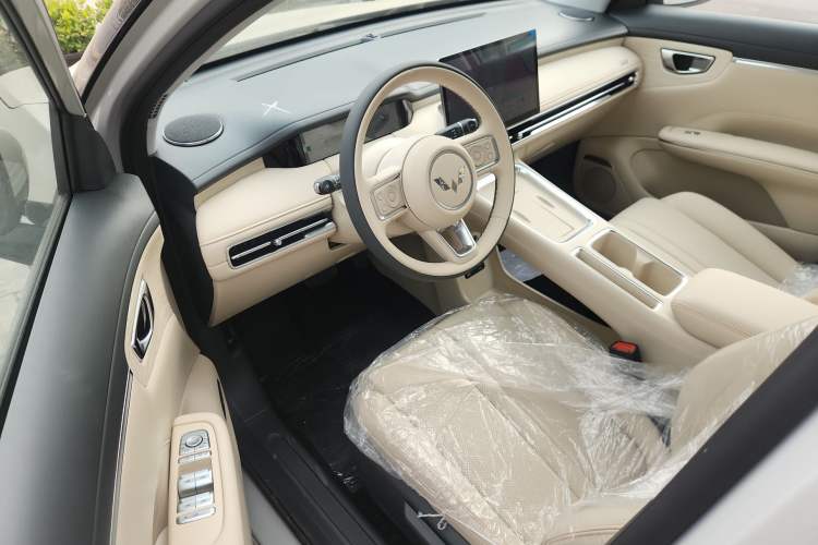 Used Wuling Bingo S 2025 Model 325km Deluxe Edition
