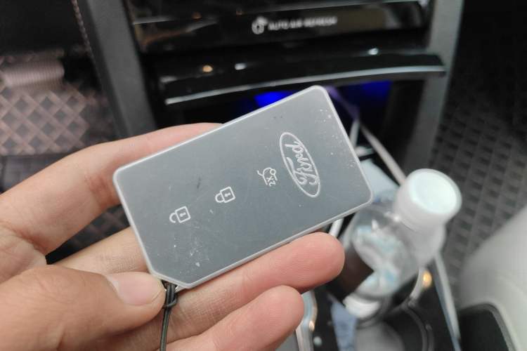 Used Ford Escape 2020 EcoBoost 245 Two-Wheel Drive Smart & Enjoyment Model