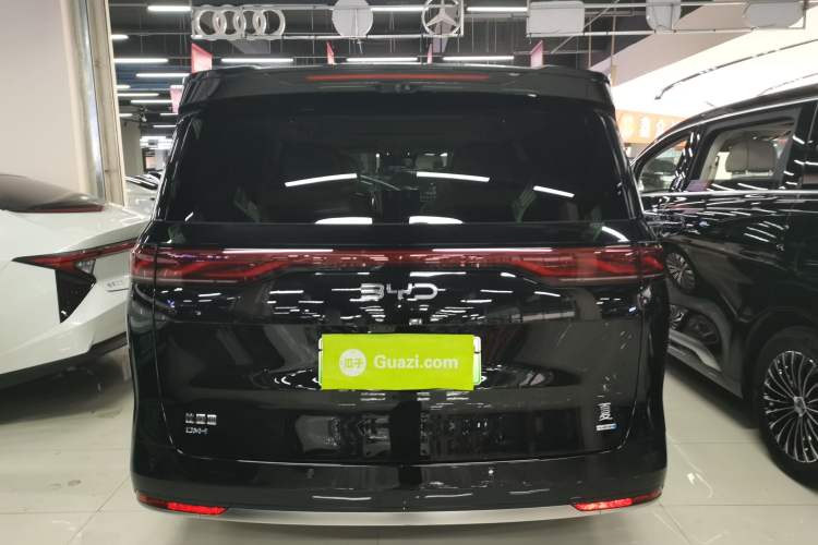 Used BYD Xia 2025 DM-i 1.5T 180km Beyond Edition Rear