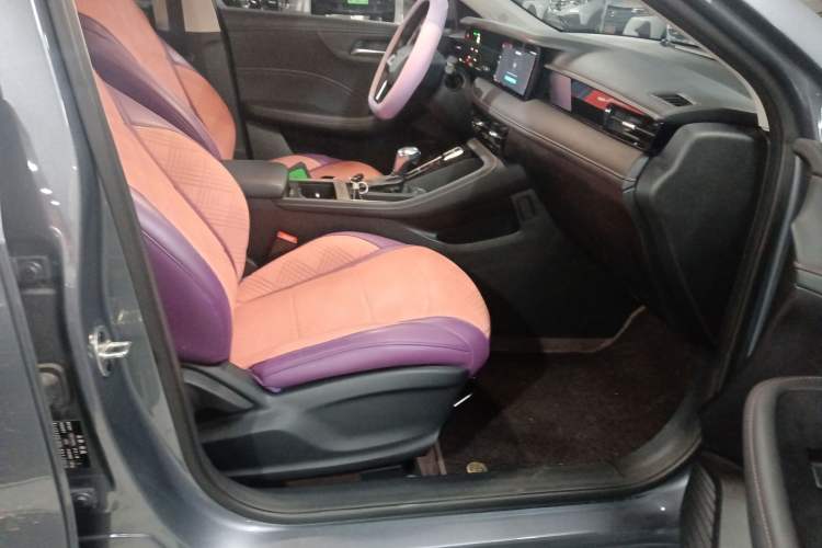 Used Roewe i5 2023 1.5L CVT Luxury Edition