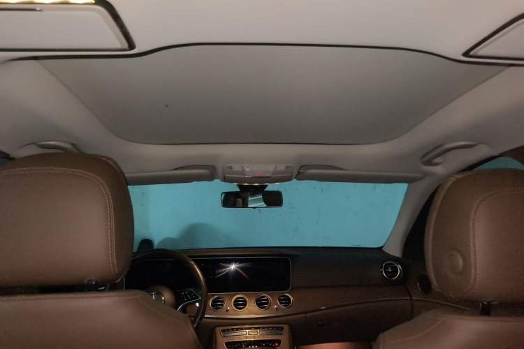 Used Mercedes-Benz E-Class 2022 E 260 L
