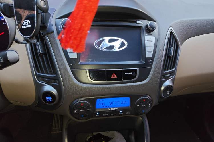 Used Hyundai ix35 2010 2.0L Automatic Two-Wheel Drive Elite Edition GLS
