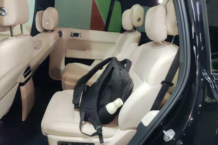 Used Li Auto L9 2022 Max model
