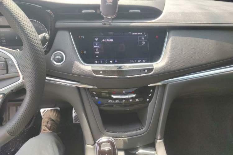 Used Cadillac XT5 2022 2.0T Two-Wheel Drive Luxury Version
