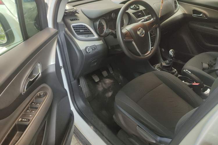 Used Buick Encore 2013 1.4T Manual Two-Wheel Drive Entry Model
