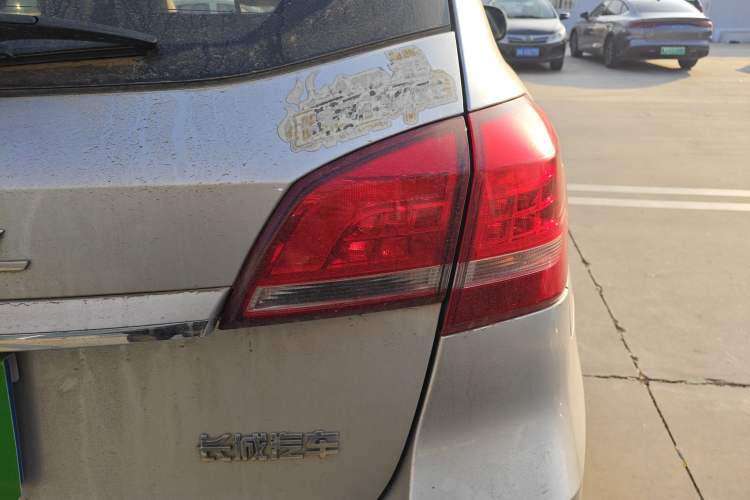 Used Haval H2 2014 1.5T Manual Two-Wheel Drive Elite Edition
