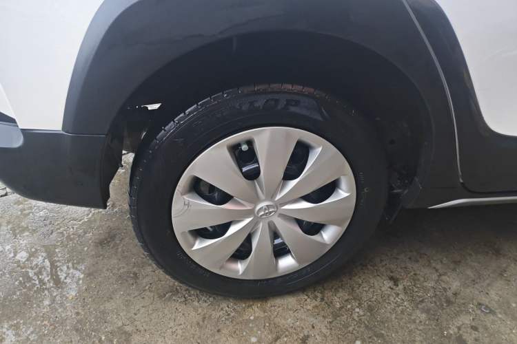 Used Toyota YARiS L Zhi Xuan 2020 X-Trail X 1.5L CVT Leading Edition Right Rear Wheel Hub