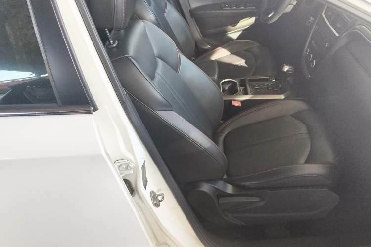 Used Bestune X80 2017 2.0L Automatic Elite Edition
