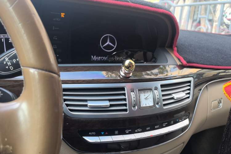 Used Mercedes-Benz S-Class 2010 S 300 L Business Model