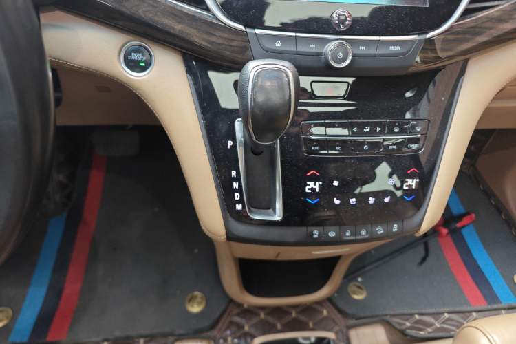 Used Buick GL8 2017 ES 28T Flagship Model China V Standard
