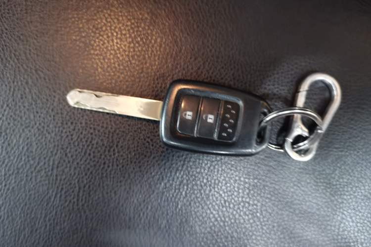 Used Honda Fit 2014 1.5L SE CVT Fashion Model
