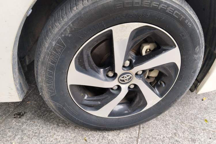 Used Toyota Levin 2017 Revised Version 185T CVT Elite Edition China VI Standard
