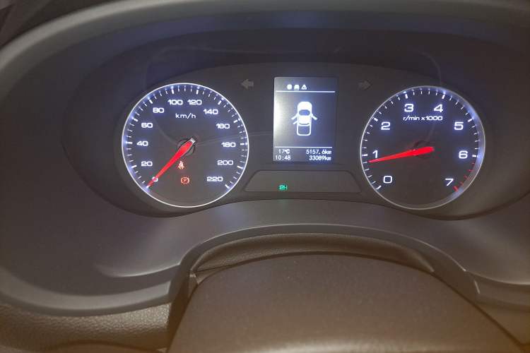 Used Foton General F9 2022 2.0T Gasoline Manual 4x4 Enjoyment Version Standard Cab 4G20TI5
