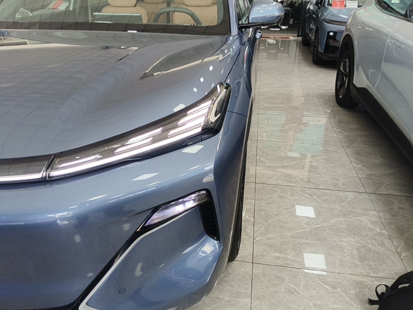 Geely Galaxy Xingjian 7 EM-i 2025 120km Navigator Edition — снимка 8