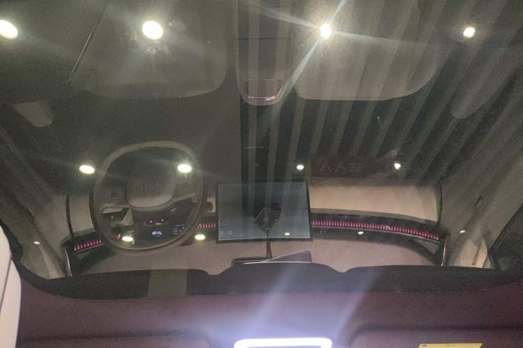 Used Zeekr X 2025 Four-Seater Rear-Drive Cube Version Headliner