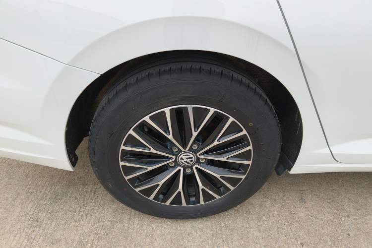 Used Volkswagen Sagitar 2020 200TSI DSG Comfort Version China VI Standard Exterior 5