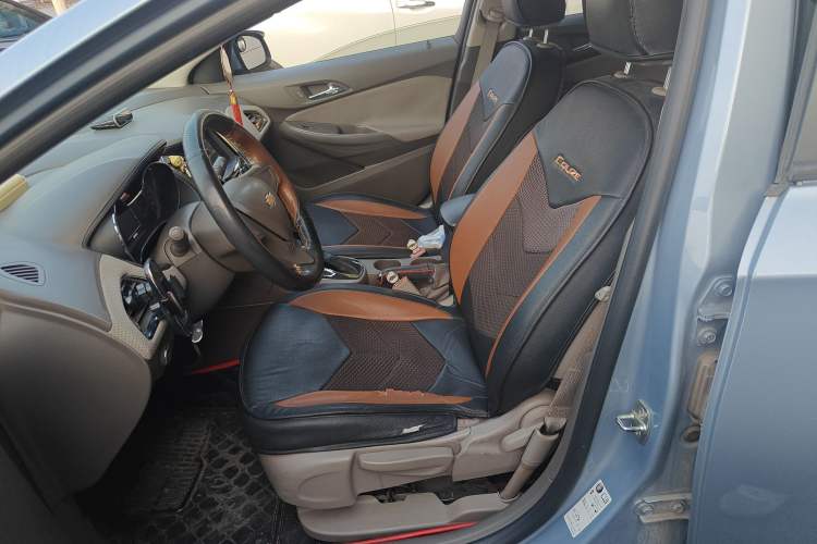 Used Chevrolet Cruze 2015 1.5L Automatic Fashion Navigation Edition
