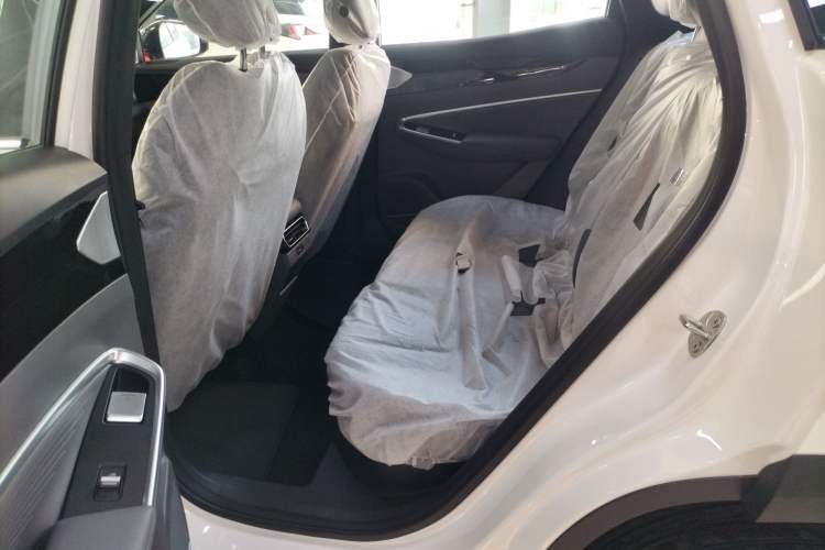 Used Geely Auto Emgrand X7 Sport 2026 Model 1.5TD Aspirational Left Rear Seat