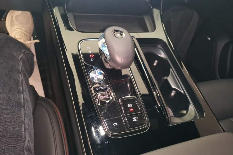 Used GAC Trumpchi M8 2023 Zongshi Series 400T Flagship Edition Gear Lever