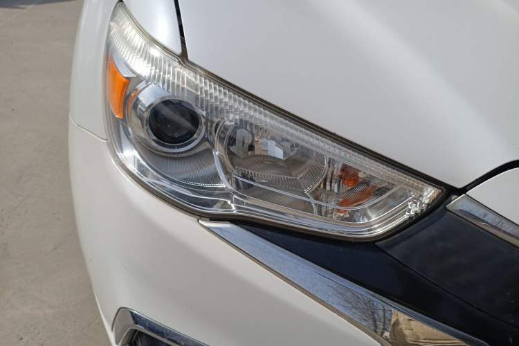 Used Mitsubishi ASX 2016 1.6L Manual Two-Wheel Drive Entry Version