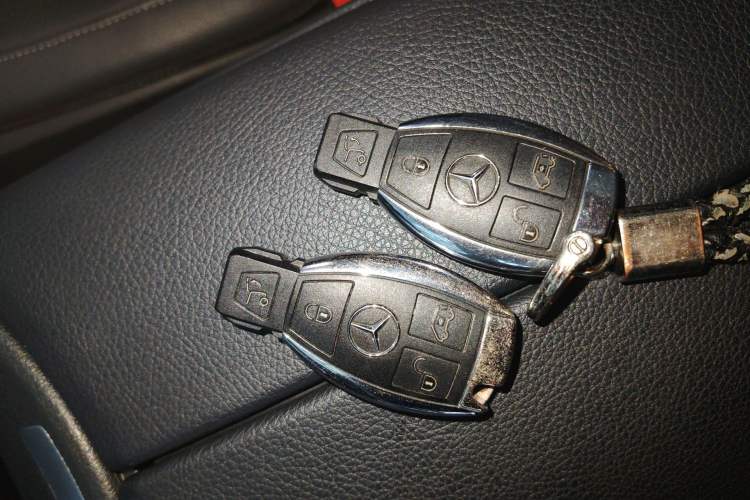 Used Mercedes-Benz V-Class 2021 V 260 L Long Wheelbase Prestige Edition
