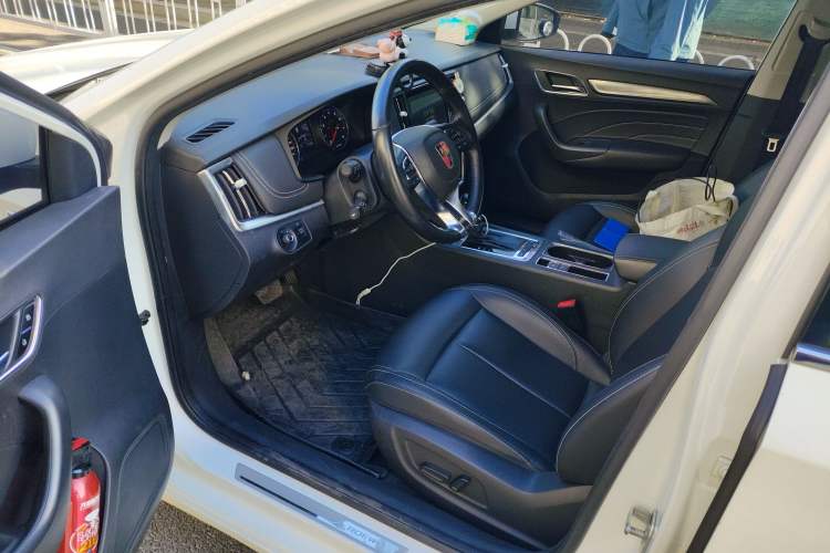 Used Roewe i6 2018 20T Automatic Flagship Edition
