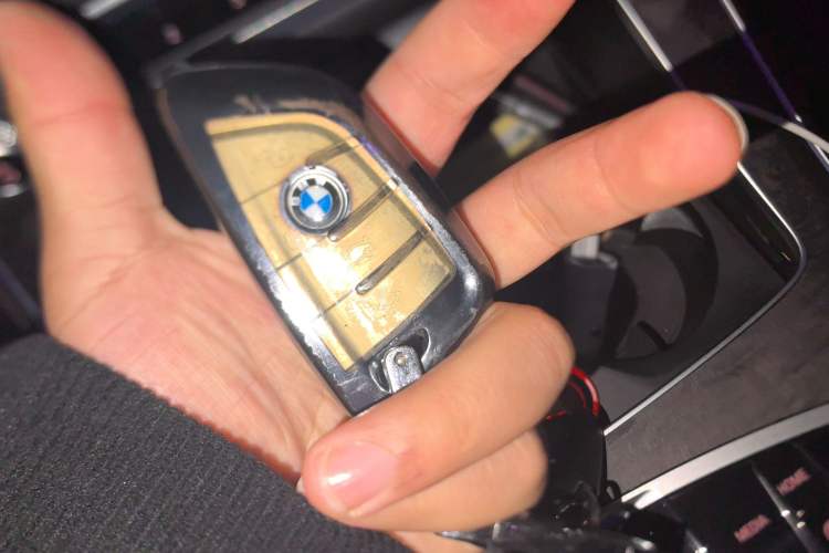 Used BMW X5 2021 xDrive40i Luxury Model with M Sport Package Vehicle Key