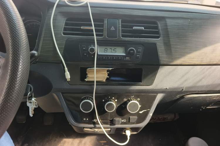 Used Jinbei Hiace X30 2018 1.3L Comfort Model DLCG12