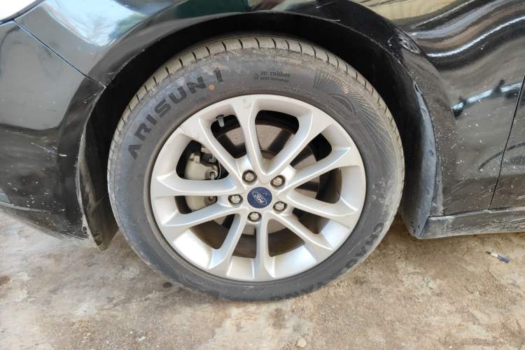 Used Ford Mondeo 2018 EcoBoost 200 Smart Control Fashion Model China VI Standard